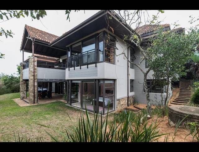 5 BEDROOM HOUSE FOR SALE IN ZIMBALI ESTATE